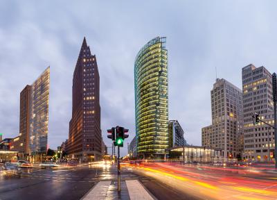 نگاهی به برج های نمادین آلمان: از برلین تا فرانکفورت نگاهی به برج های نمادین آلمان: از برلین تا فرانکفورت